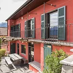 بيت شباب Casa Moscia