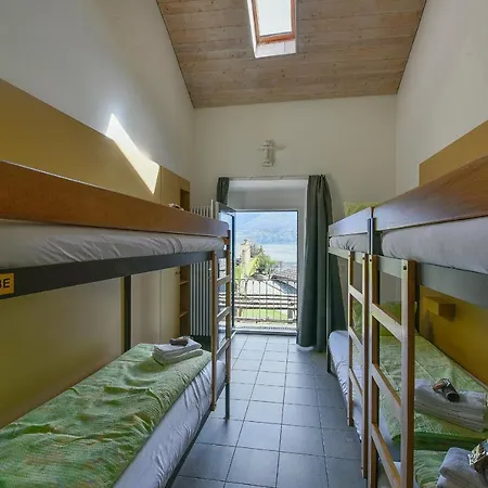 Casa Moscia אכסניה *